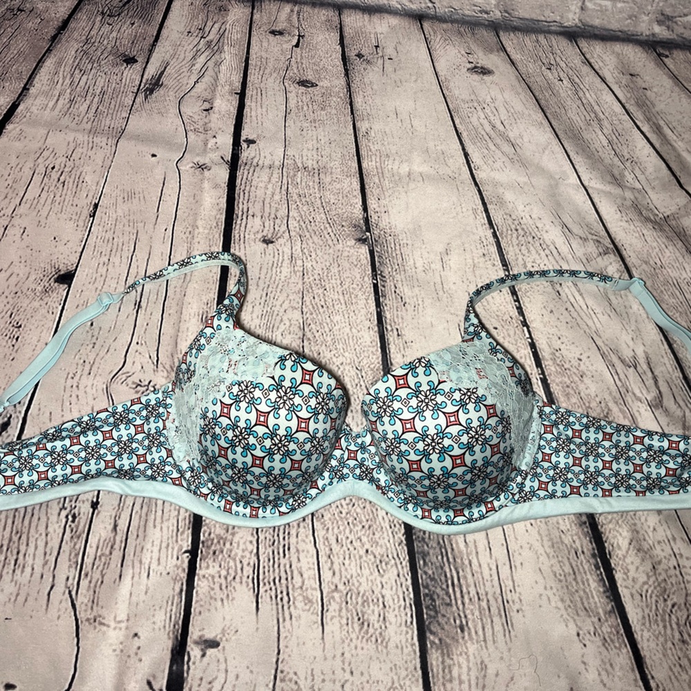 Victoria’s Secret Blue Patterned Bra Size 36C